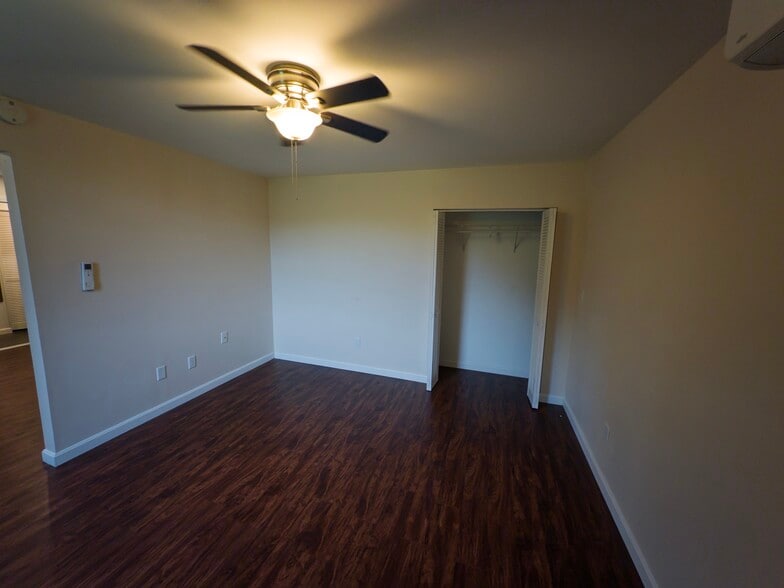 Building Photo - 1301 Hallowell Rd