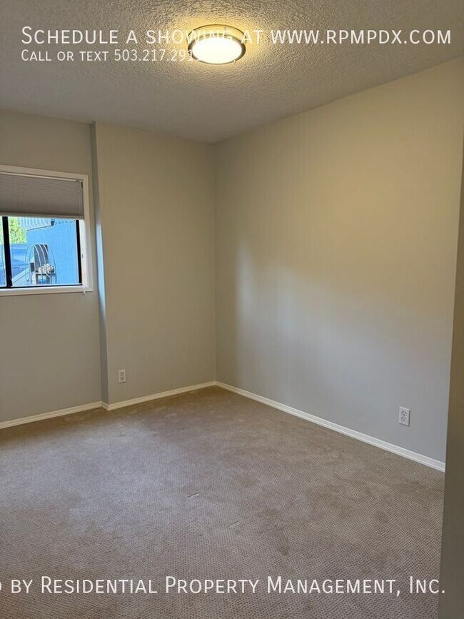 Building Photo - 16225 NW Rock Creek Rd