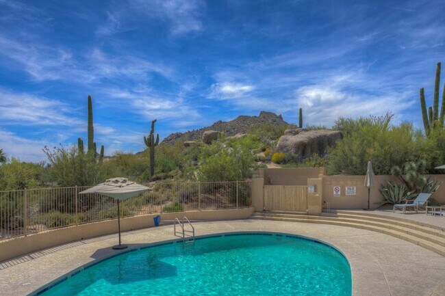 Building Photo - 1103 Ocotillo Cir