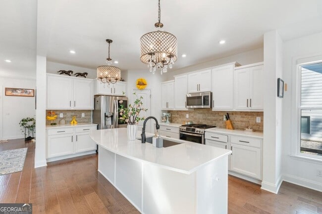 Building Photo - 8110 Scenic Ridge Wy