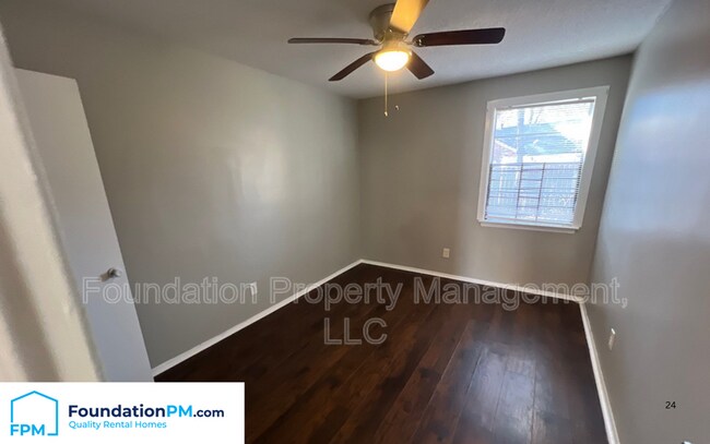 Building Photo - 1129 Catalina Rd