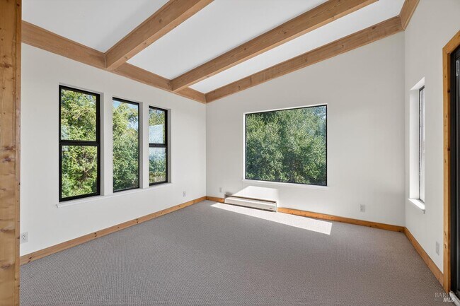 Building Photo - 2299 Sobre Vista Rd