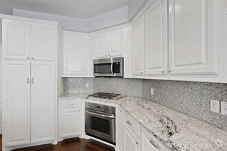 Building Photo - 5750 Baltic Blvd