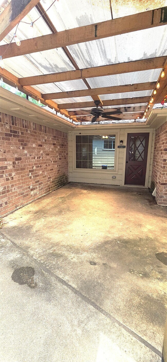 Building Photo - 12814 Westhorpe Dr
