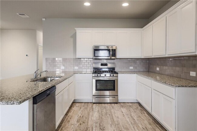 Building Photo - 2920 Bridekirk Dr