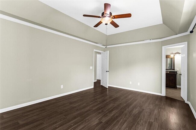 Building Photo - 11395 Brookhollow Trail