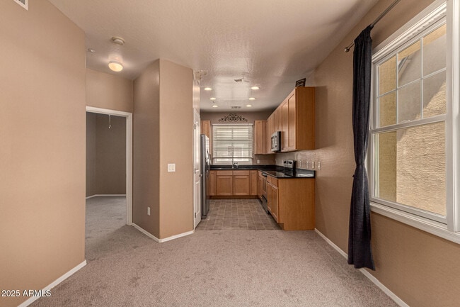 Building Photo - 1326 S Sabino Dr
