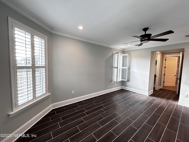 Building Photo - 10178 Illumination Dr