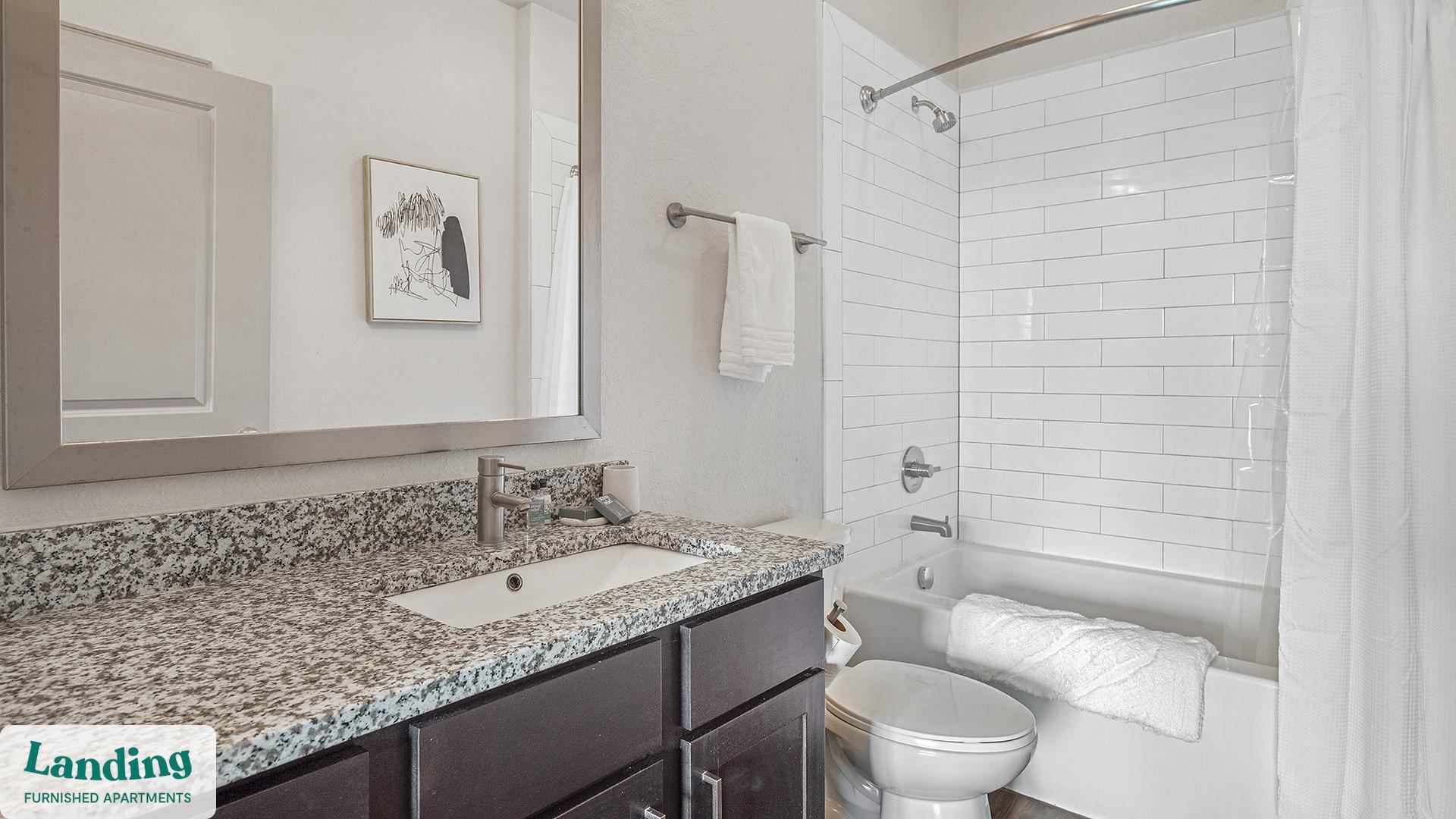 Building Photo - 3695 Island Club Dr