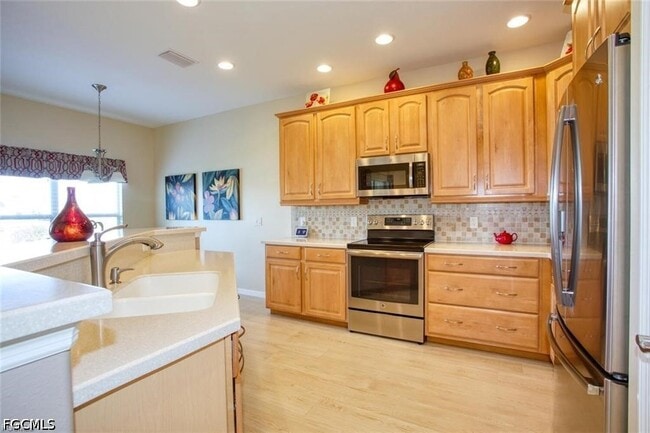Building Photo - 2474 Blackburn Cir