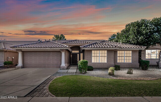 Primary Photo - 3471 W Ross Dr