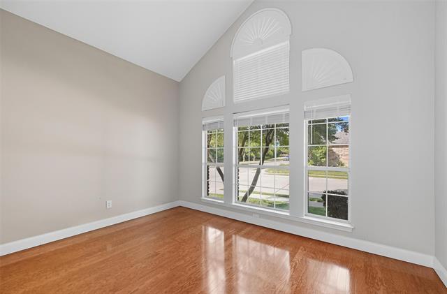Building Photo - 2704 Picasso Pl