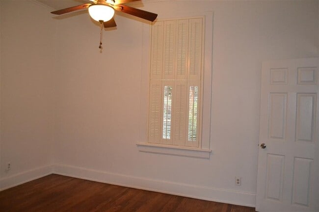 Building Photo - 1443 Vance Ave