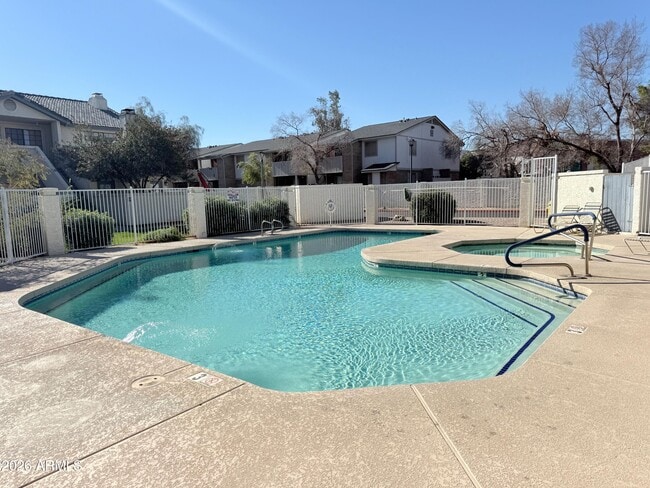 Building Photo - 1222 W Baseline Rd