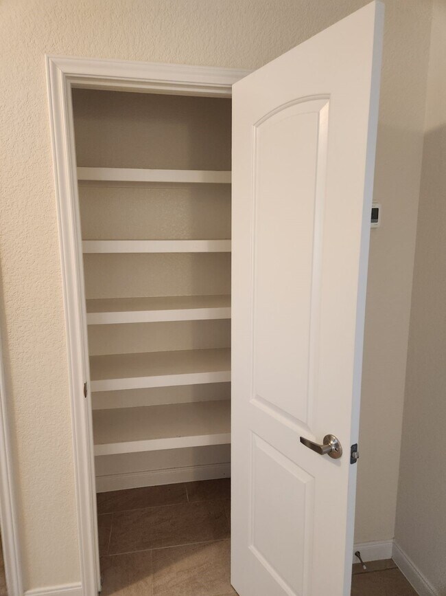 Building Photo - 10401 Bauman Rd