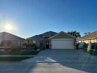 Building Photo - 3702 Brantley Cir