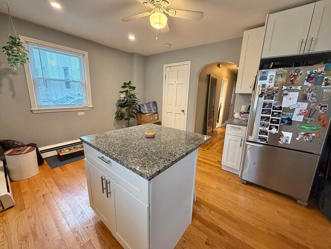 Building Photo - 42 Court St