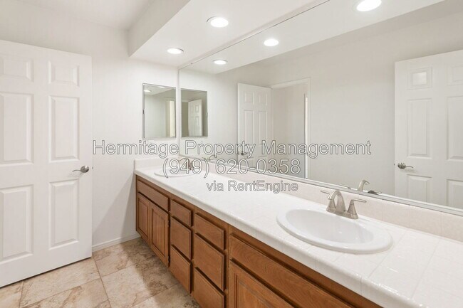 Building Photo - 28355 La Caleta