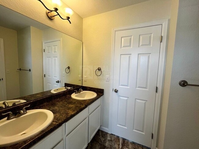 Building Photo - 2055 W 86th Ave