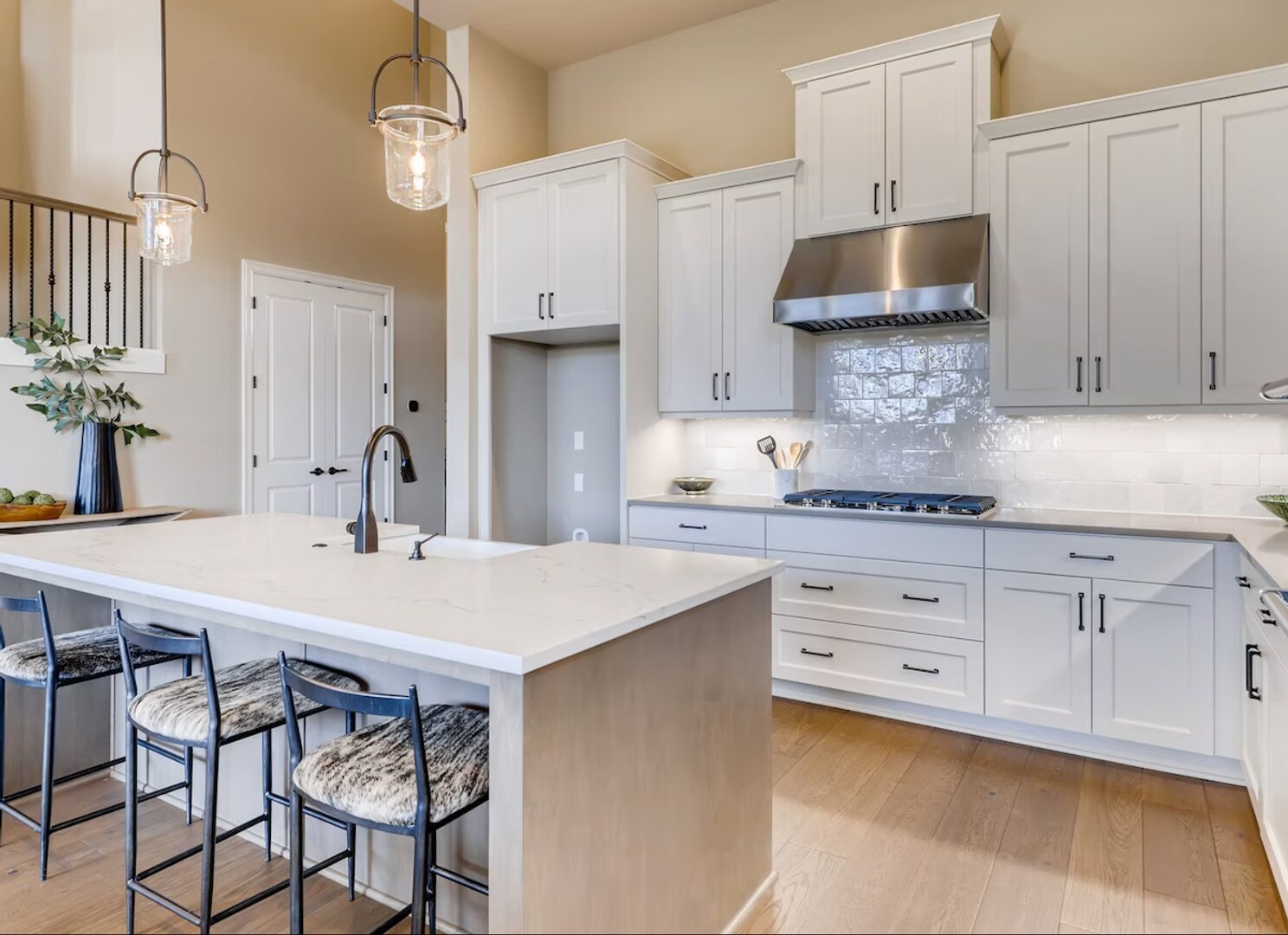 Building Photo - 27775 SW Larkspur Ter
