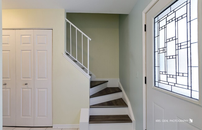 Building Photo - 467 Highland Grove Dr