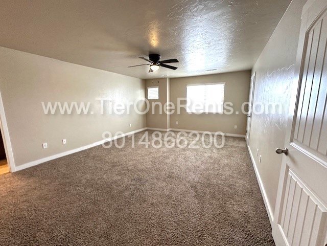 Building Photo - Move in special: $500 off First months rent!