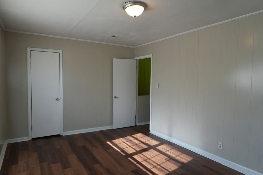 Building Photo - 1224 Appling Ct