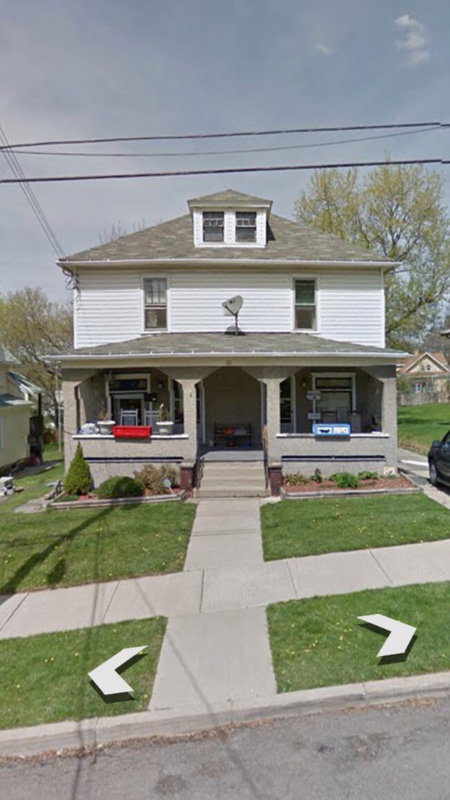 Primary Photo - 21 Corbett Ave
