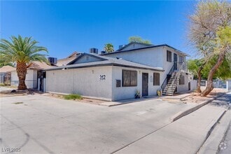 Building Photo - 312 E Tonopah Ave