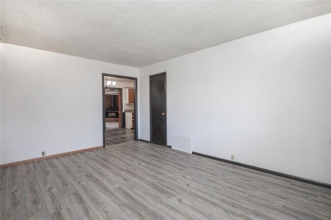 Building Photo - 24 SW 54th St