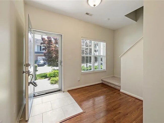 Building Photo - Build Equity While Leasing - Lease to Own