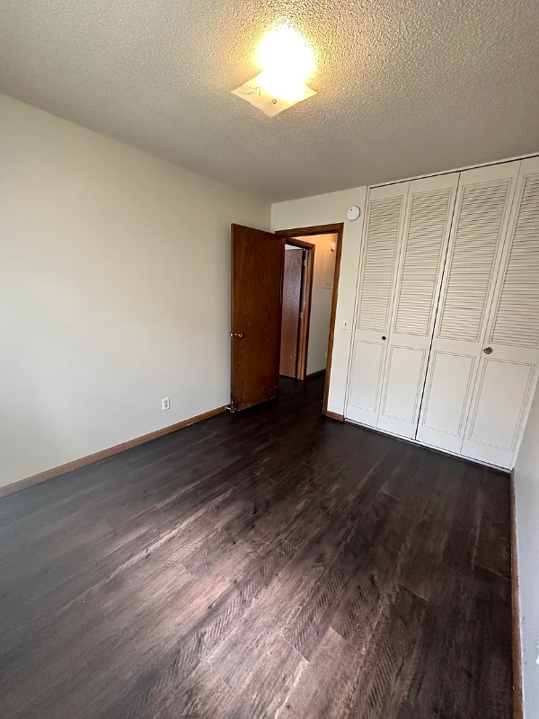 Building Photo - 1321 Division St