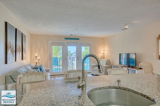 Building Photo - Villa Capriani 102B @ 790 New River Inlet Rd