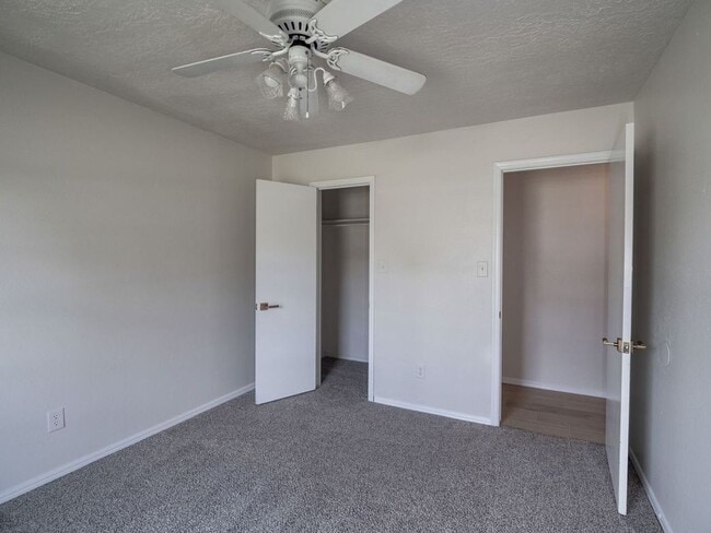 Building Photo - 4-bedroom, 2-bath Home Available in Westside Norman!