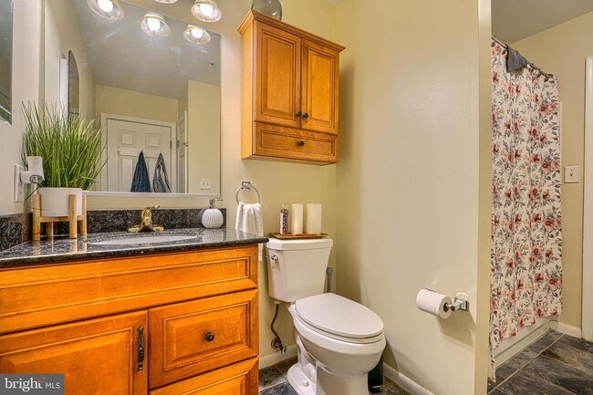 Building Photo - 3818 Swift Run Dr
