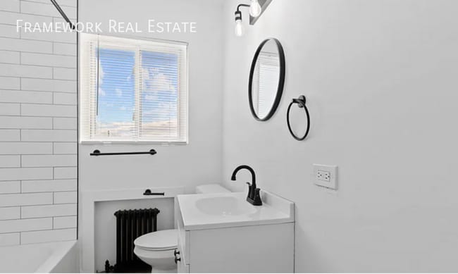 Building Photo - 1524 Wabash St