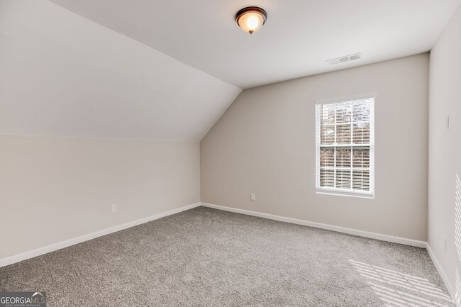 Building Photo - 960 N Grand Ave NW