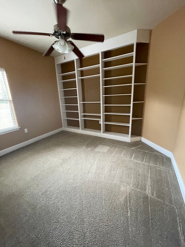 Building Photo - Beautiful 3BR/2BA Home in Rustic Ridge - Minutes from NAS Whiting Field