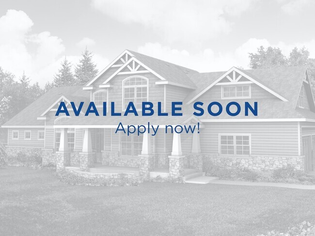 Building Photo - 502 SW 19th Ln