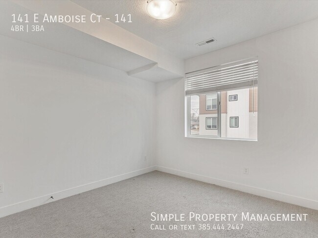 Building Photo - 141 E Amboise Ct