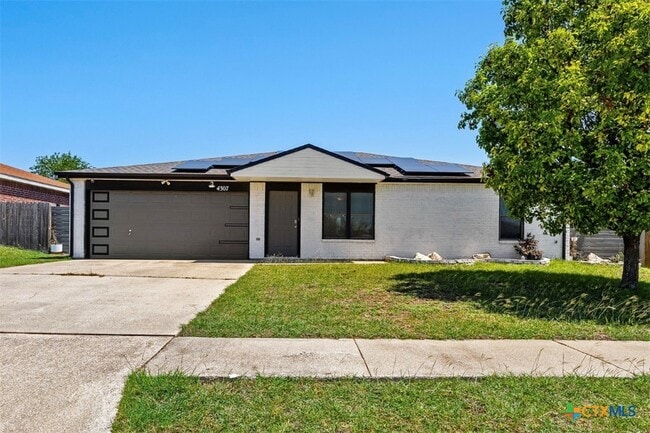 Primary Photo - 4307 Stallion Dr