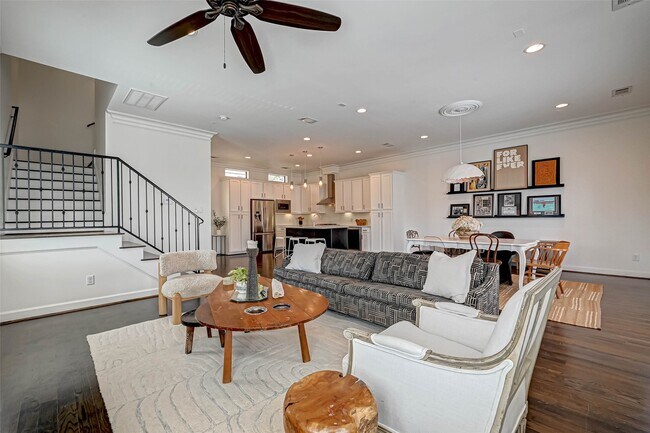 Building Photo - 2516 Bevis St