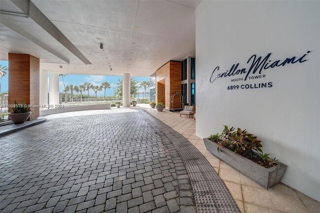 Building Photo - 6899 Collins Ave