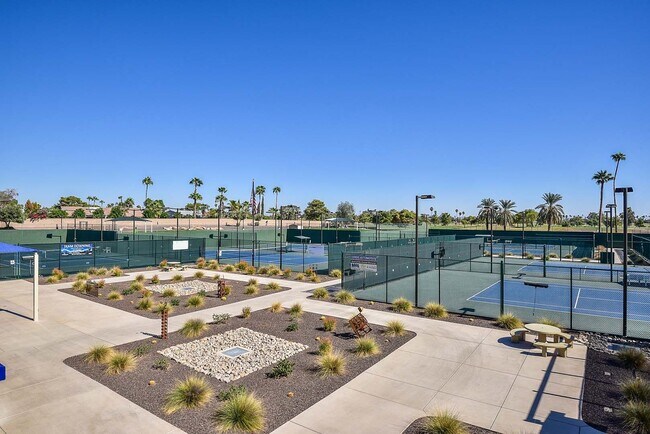 Building Photo - 55+ Gorgeous Gem Furnished ready for Move in!