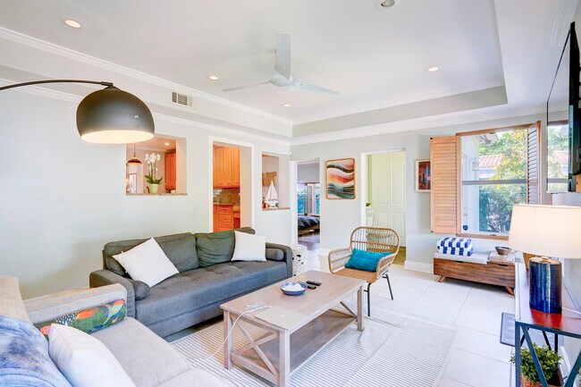 Building Photo - 411 26th St