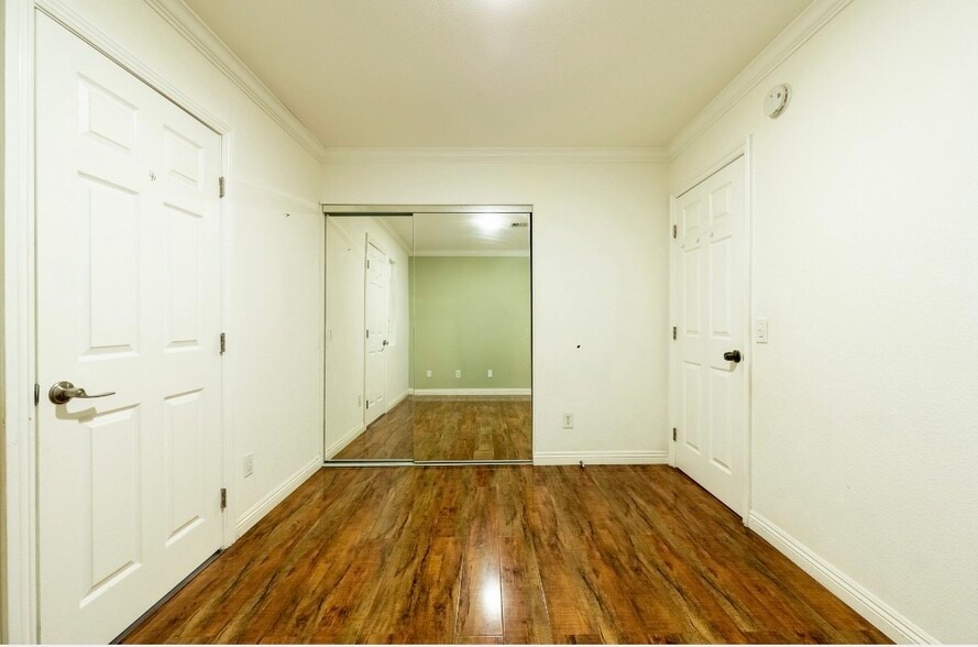 Building Photo - 1803 Ybarra Dr