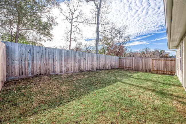 Building Photo - 40712 Guillemont Ln