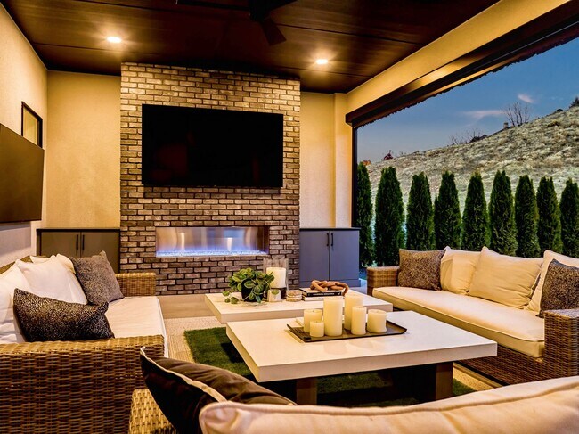 Building Photo - Stunning North Boise Foothills Home Availa...