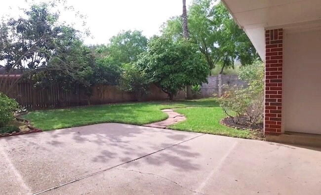 Building Photo - 16910 Ascot Meadow Dr