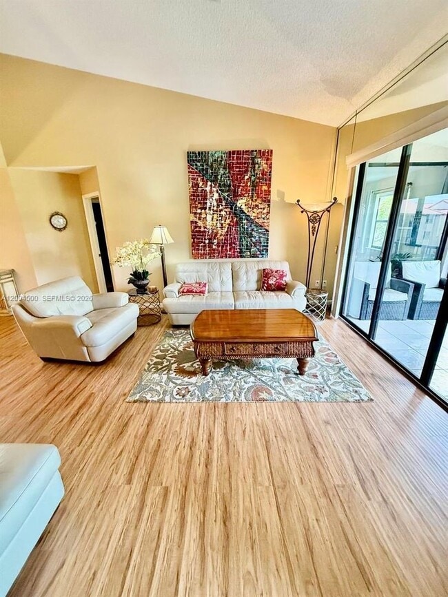 Building Photo - 5155 Europa Dr